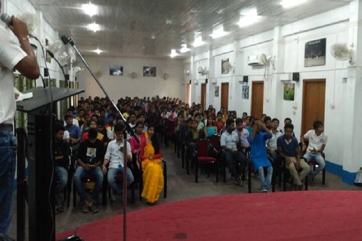 Ananda Chandra College campus in Jalpaiguri, West Bengal, India — photo 3