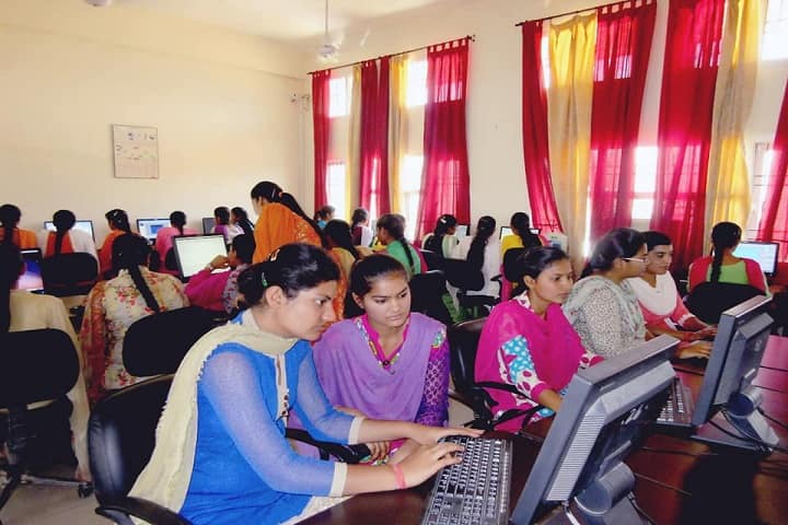 Guru Gobind Singh Khalsa College for Women campus in Ludhiana, Punjab, India — photo 2