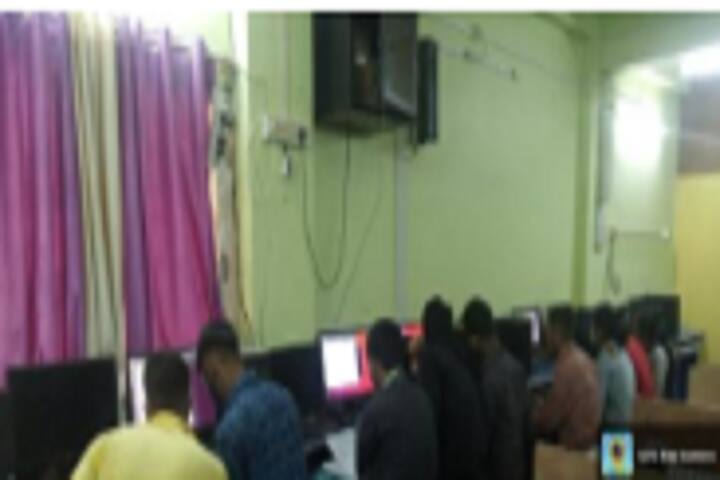 Nabadwip Vidyasagar College campus in Nabadwip, West Bengal, India — photo 4