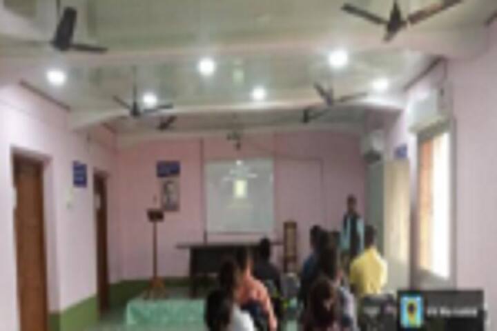 Nabadwip Vidyasagar College campus in Nabadwip, West Bengal, India — photo 6