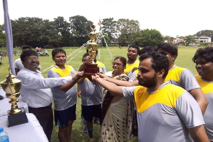Krishnath College campus in Berhampore, West Bengal, India — photo 4