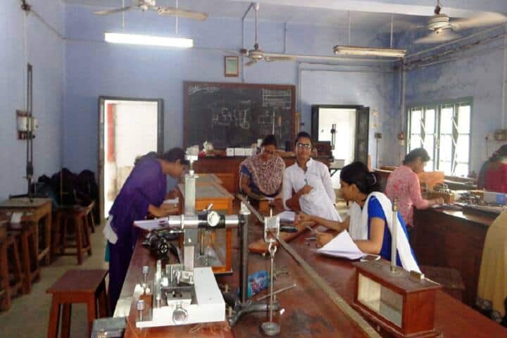 Krishnagar Women's College campus in Krishnanagar, West Bengal, India — photo 5