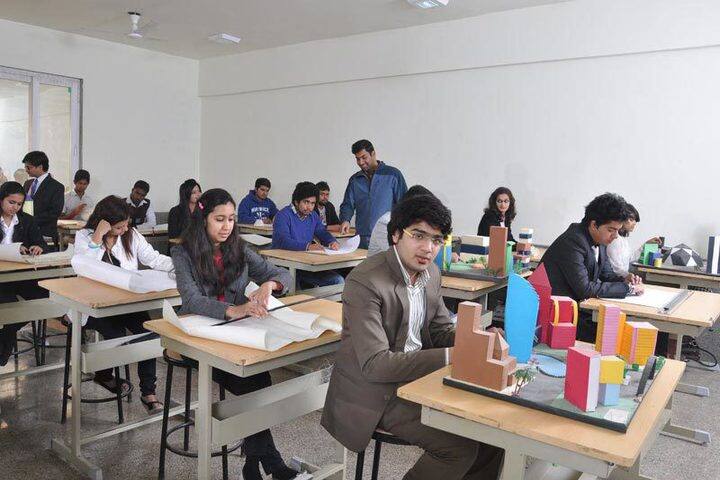 K R Mangalam University campus in Sohna, Haryana, India — photo 6