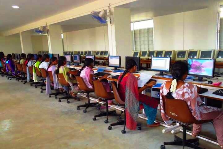 Maharaja Arts and Science College campus in Arasur, Tamil Nadu, India — photo 4