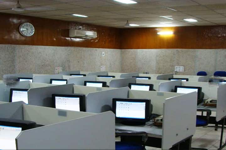 Karim City College campus in Jamshedpur, Jharkhand, India — photo 3