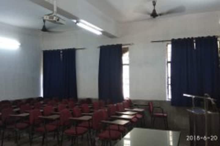Karim City College campus in Jamshedpur, Jharkhand, India — photo 4