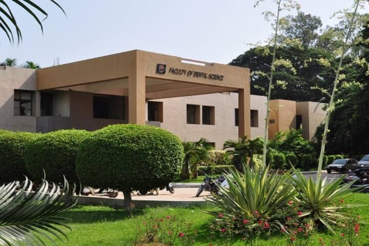 Dharmsinh Desai University, Faculty of Dental Science, Nadiad campus in Nadiad, Gujarat, India