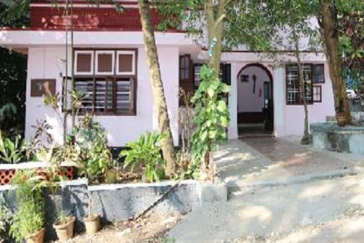 Prajyoti Niketan College campus in Thrissur, Kerala, India — photo 2