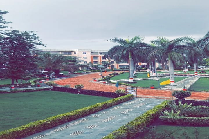 Truba Institute of Pharmacy campus in Bhopal, Madhya Pradesh, India — photo 2