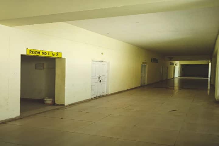 Truba Institute of Pharmacy campus in Bhopal, Madhya Pradesh, India — photo 5