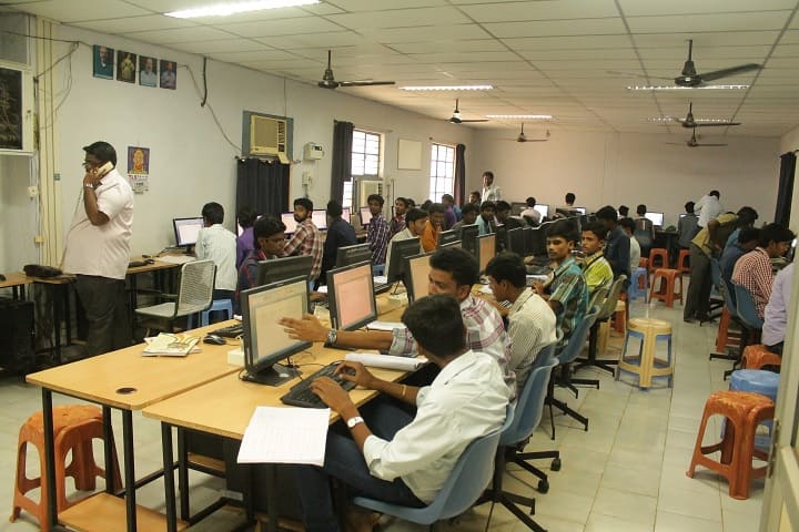 Sourashtra College campus in Madurai, Tamil Nadu, India — photo 6