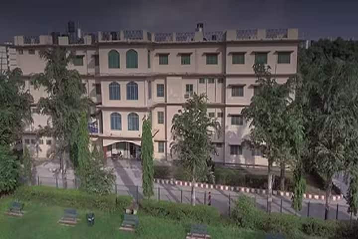College of Nursing campus in Dehradun, Uttarakhand, India — photo 5