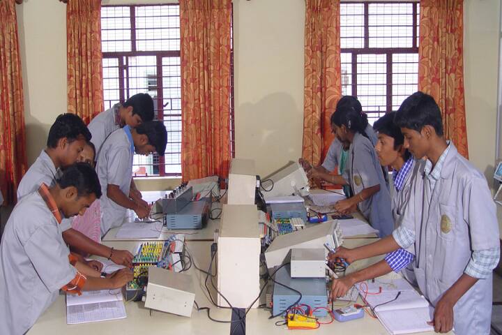 Siddaganga Polytechnic campus in Tumkur, Karnataka, India — photo 5