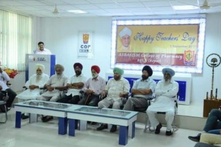 Amar Shaheed Baba Ajit Singh Jujhar Singh Memorial College of Pharmacy campus in Bela, Punjab, India — photo 4
