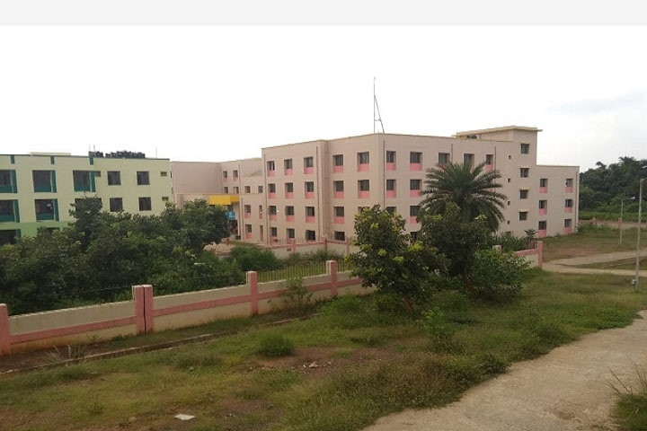 Government Women's Polytechnic campus in Dumka, Jharkhand, India — photo 2