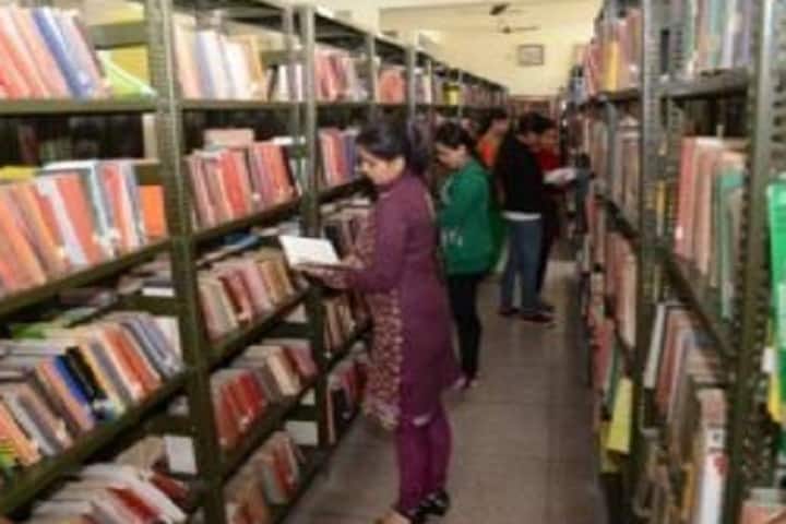 Khalsa College for Women campus in Ludhiana, Punjab, India — photo 4