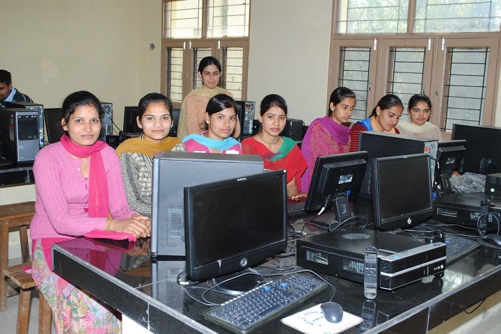 Guru Nanak Government College campus in Moga, Punjab, India — photo 5