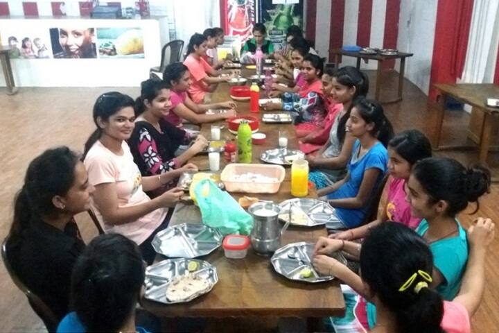 Gopichand Arya Mahila College campus in Fazilka, Punjab, India — photo 5