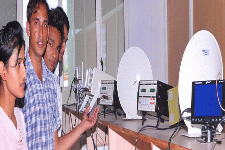 Rao Pahlad Singh Group of Institutions campus in Mahendragarh, Haryana, India — photo 4
