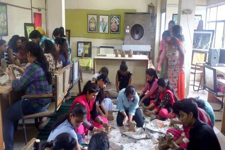 Aakriti Institute of Fine Arts campus in Jabalpur, Madhya Pradesh, India — photo 2