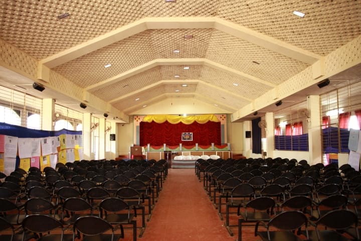 MES Keveeyam College campus in Malappuram, Kerala, India — photo 1
