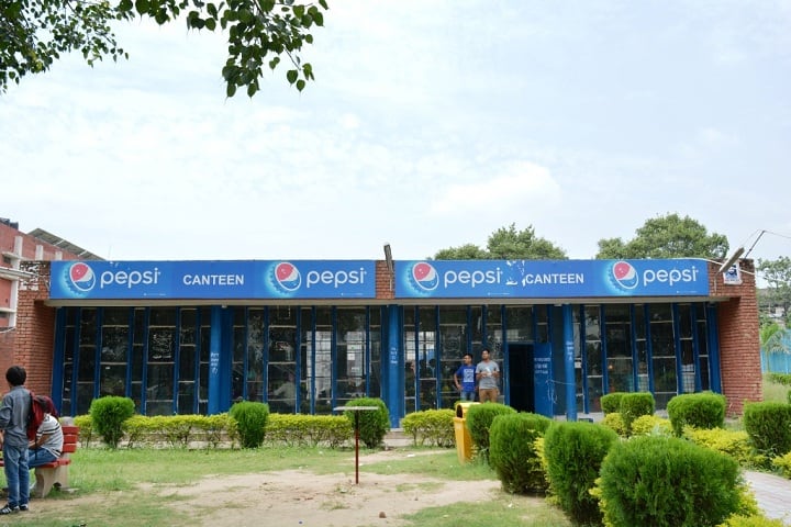 Post Graduate Government College campus in Chandigarh, India — photo 3