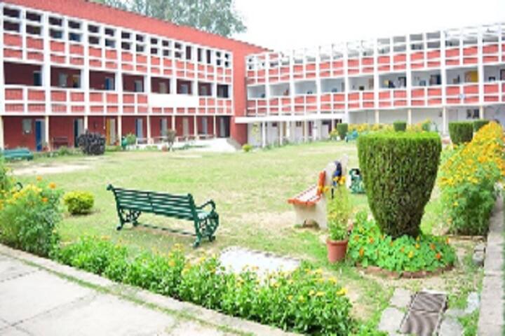 Post Graduate Government College campus in Chandigarh, India — photo 6