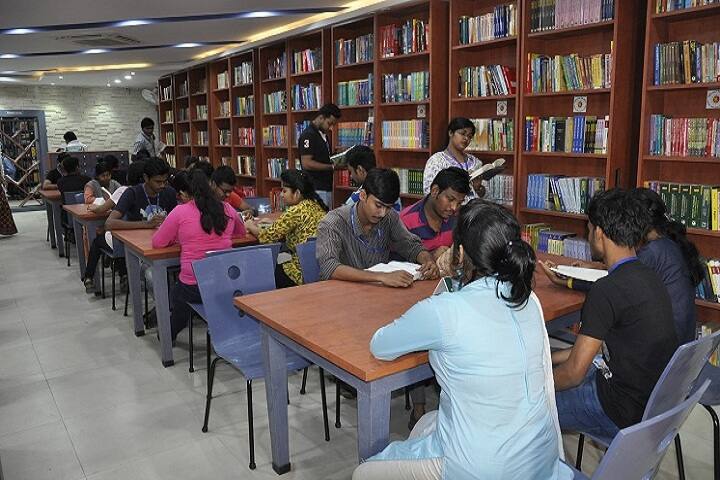 Behala College campus in Kolkata, West Bengal, India — photo 4