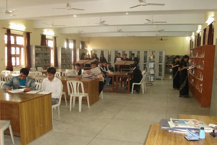 Hindu Institute of Management campus in Sonipat, Haryana, India — photo 2
