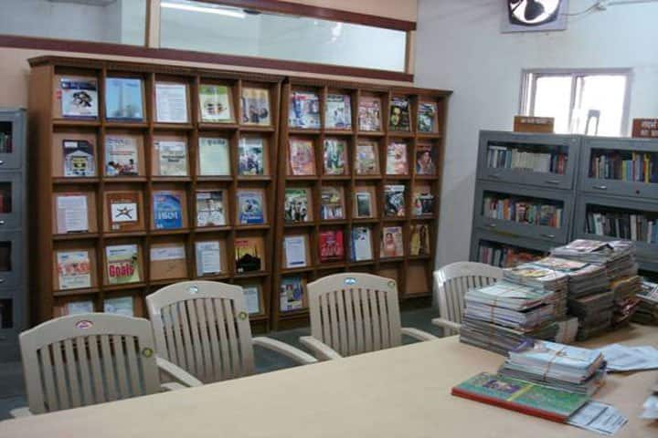 GS College of Commerce and Economics campus in Jabalpur, Madhya Pradesh, India — photo 6