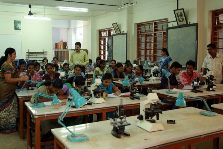 Deva Matha College campus in Kuravilangad, Kerala, India — photo 5
