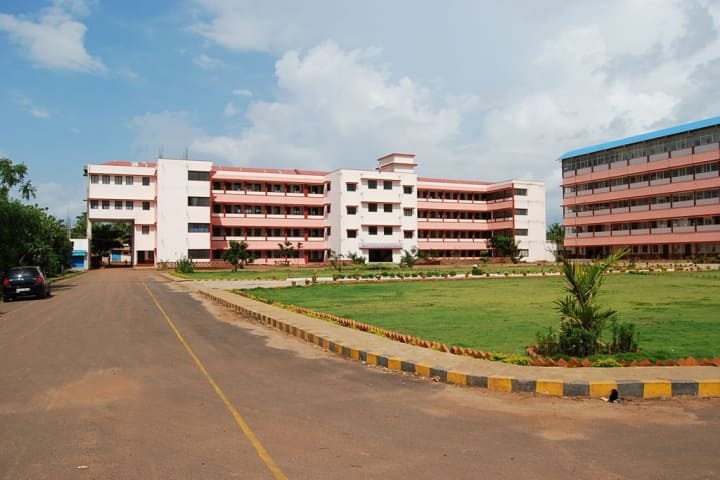 Srinivas University campus in Mangalore, Karnataka, India — photo 2
