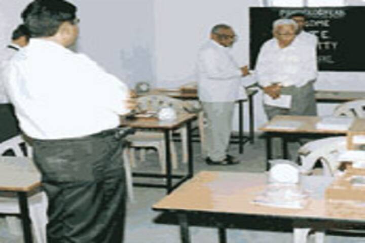 Krishna Institute of Management campus in Meerut, Uttar Pradesh, India — photo 5