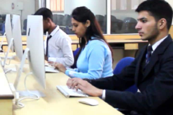 RIMT University campus in Gobindgarh, Punjab, India — photo 3