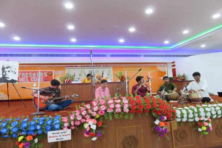 Ramakrishna Mission Vivekananda Centenary College campus in Kolkata, West Bengal, India — photo 6