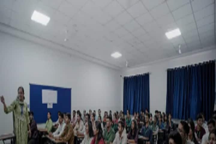 Indira University campus in Pune, Maharashtra, India — photo 2