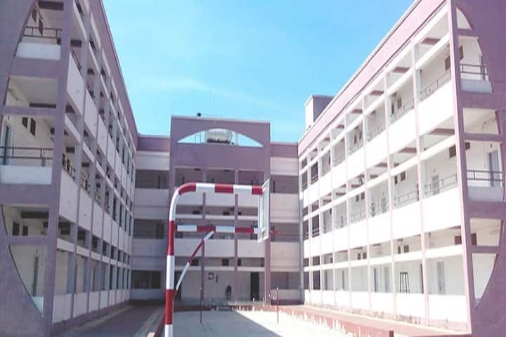 SSR College of Arts Commerce and Science campus in Silvassa, Dadra and Nagar Haveli, India — photo 1
