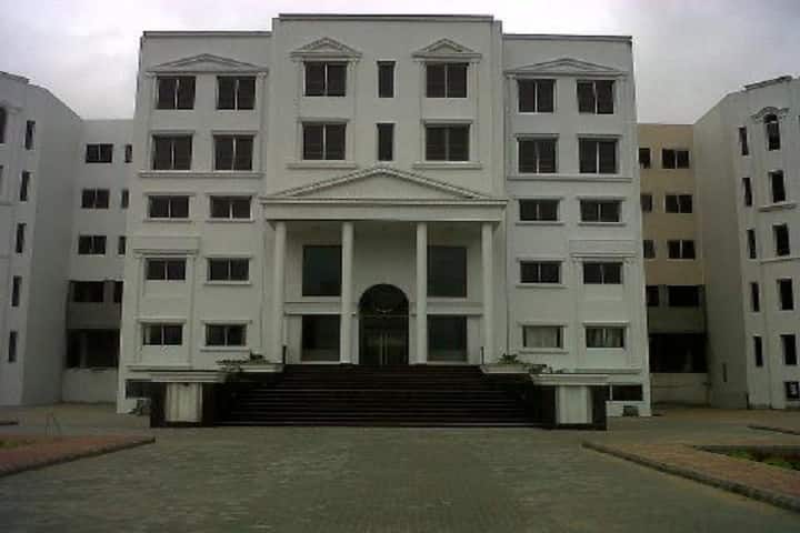 SDJ International College, Surat campus in Surat, Gujarat, India