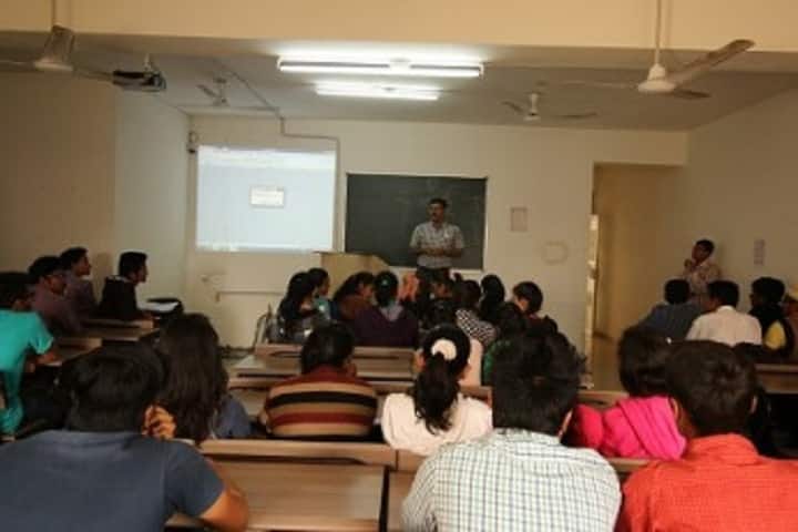 SDJ International College campus in Surat, Gujarat, India — photo 3