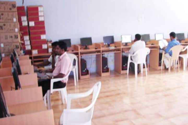 Karpagam College of Pharmacy campus in Coimbatore, Tamil Nadu, India — photo 4