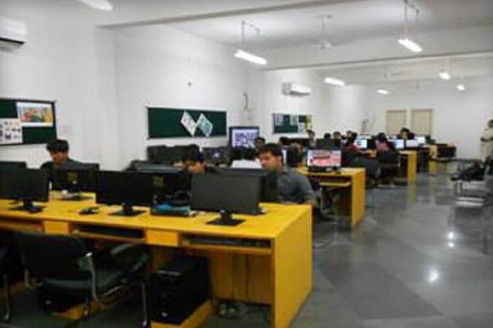 Jagran College of Arts campus in Kanpur, Uttar Pradesh, India — photo 3