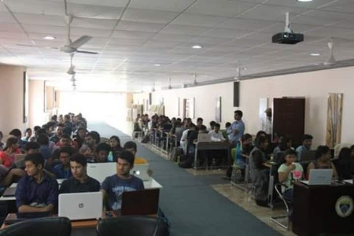 Dayanand Sagar College of Arts Science and Commerce campus in Bangalore, Karnataka, India — photo 3