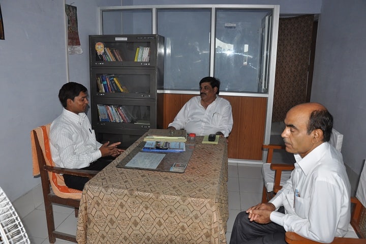 Acharya Narendra Deo Kisan PG College campus in Babhnan, Uttar Pradesh, India — photo 5