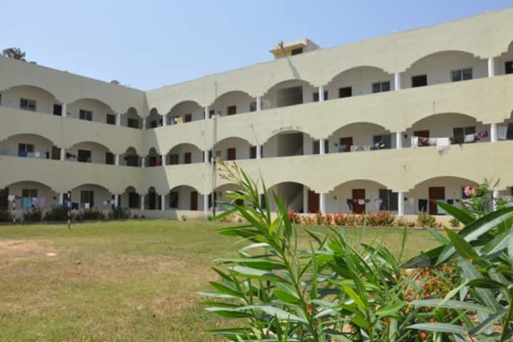 Sriram Engineering College campus in Thiruvallur, Tamil Nadu, India — photo 2