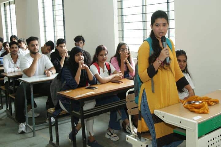 MB Khalsa College campus in Indore, Madhya Pradesh, India — photo 2