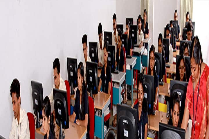 Lourdes Matha College of Science and Technology campus in Thiruvananthapuram, Kerala, India — photo 3