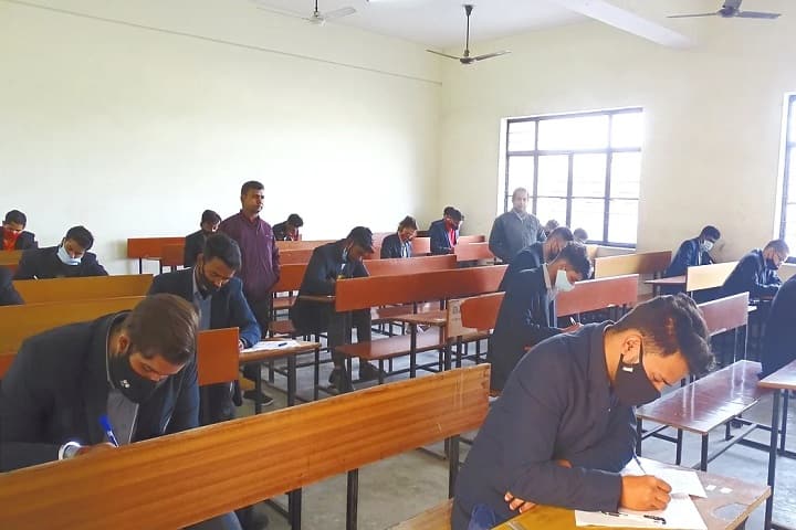 Six Sigma Institute of Technology and Science campus in Rudrapur, Uttarakhand, India — photo 3