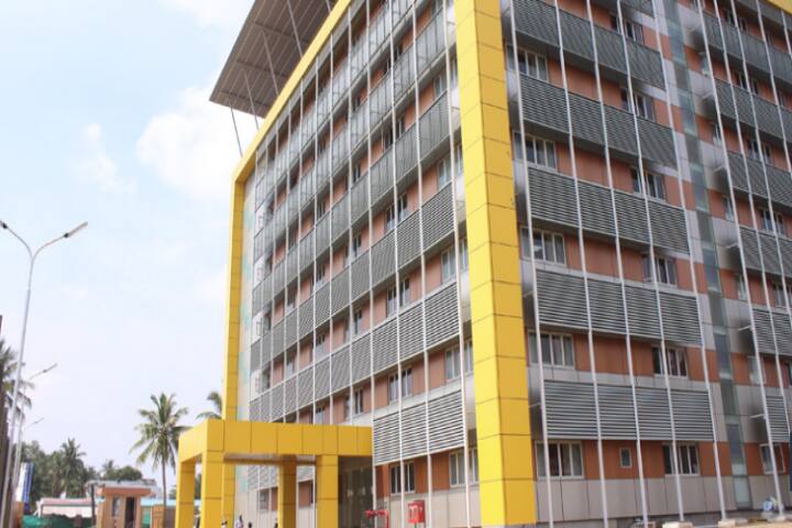 Sri Ramakrishna College of Arts and Science for Women campus in Coimbatore, Tamil Nadu, India — photo 5