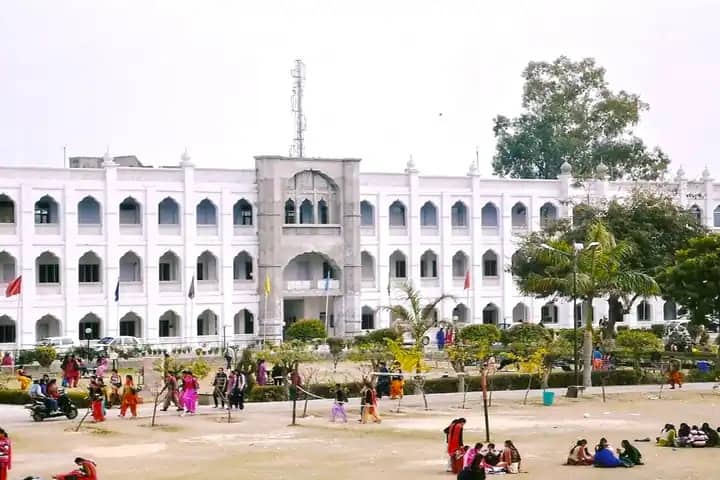 Khalsa College for Women, Amritsar campus photo
