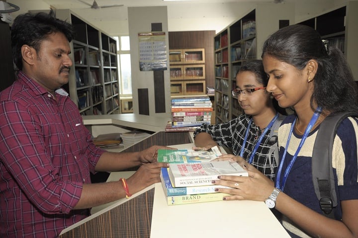 Vaagdevi Degree and PG College campus in Hanamkonda, Telangana, India — photo 4